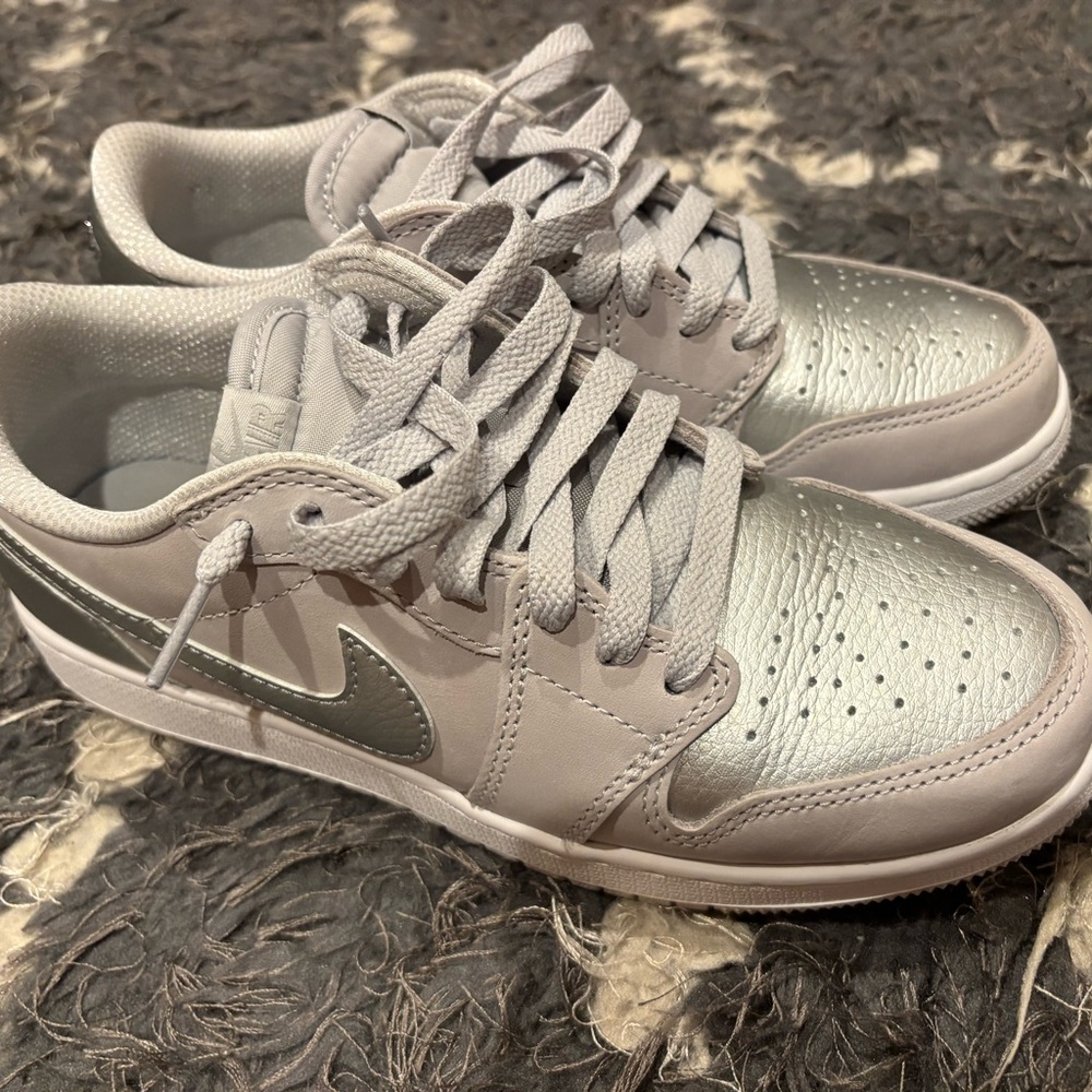 Nike Women's Metallic Silver Sneakers